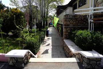 بهار در قاب دانشگاه علوم بهزیستی و توانبخشی